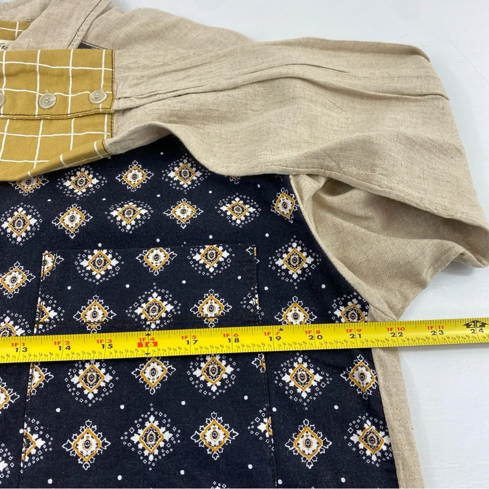 Free People We The Free Women’s Navy and Beige Patterned Button Down Shirt M - Picture 11 of 13